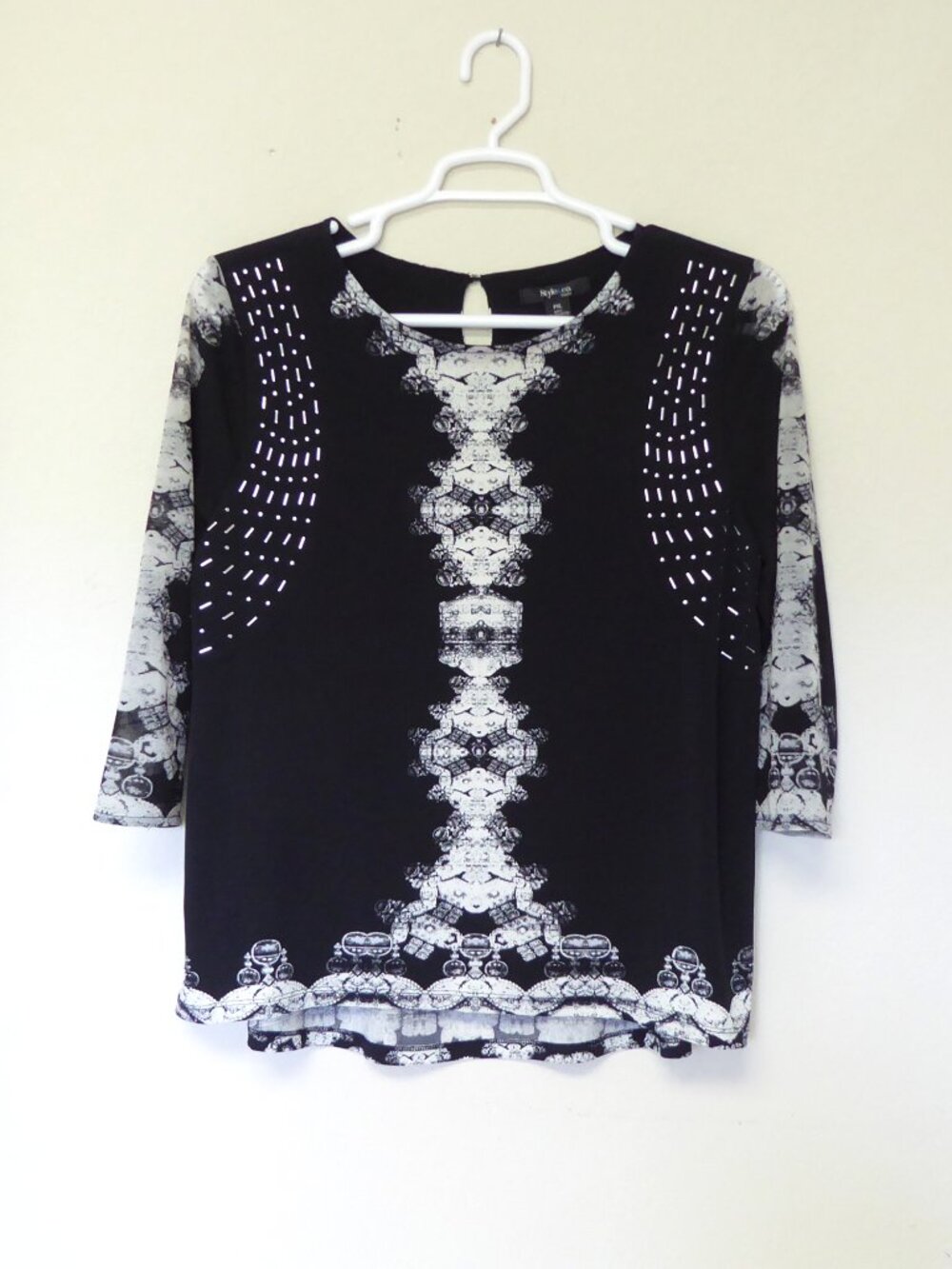 Style and Co black and white abstract lace print silver studded size petite XL